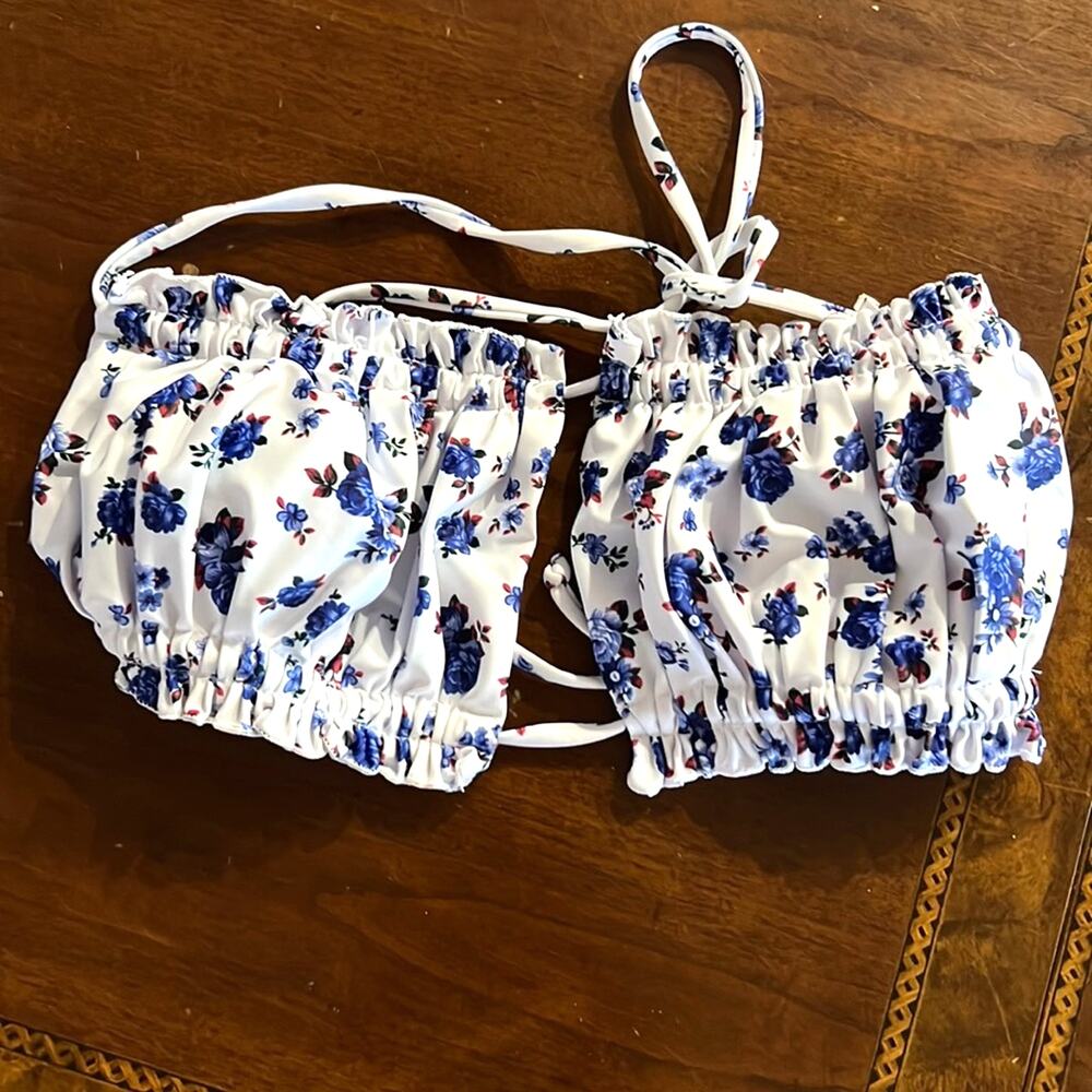 Shein Bikini Top Blue and White Floral Women's Large NWOT